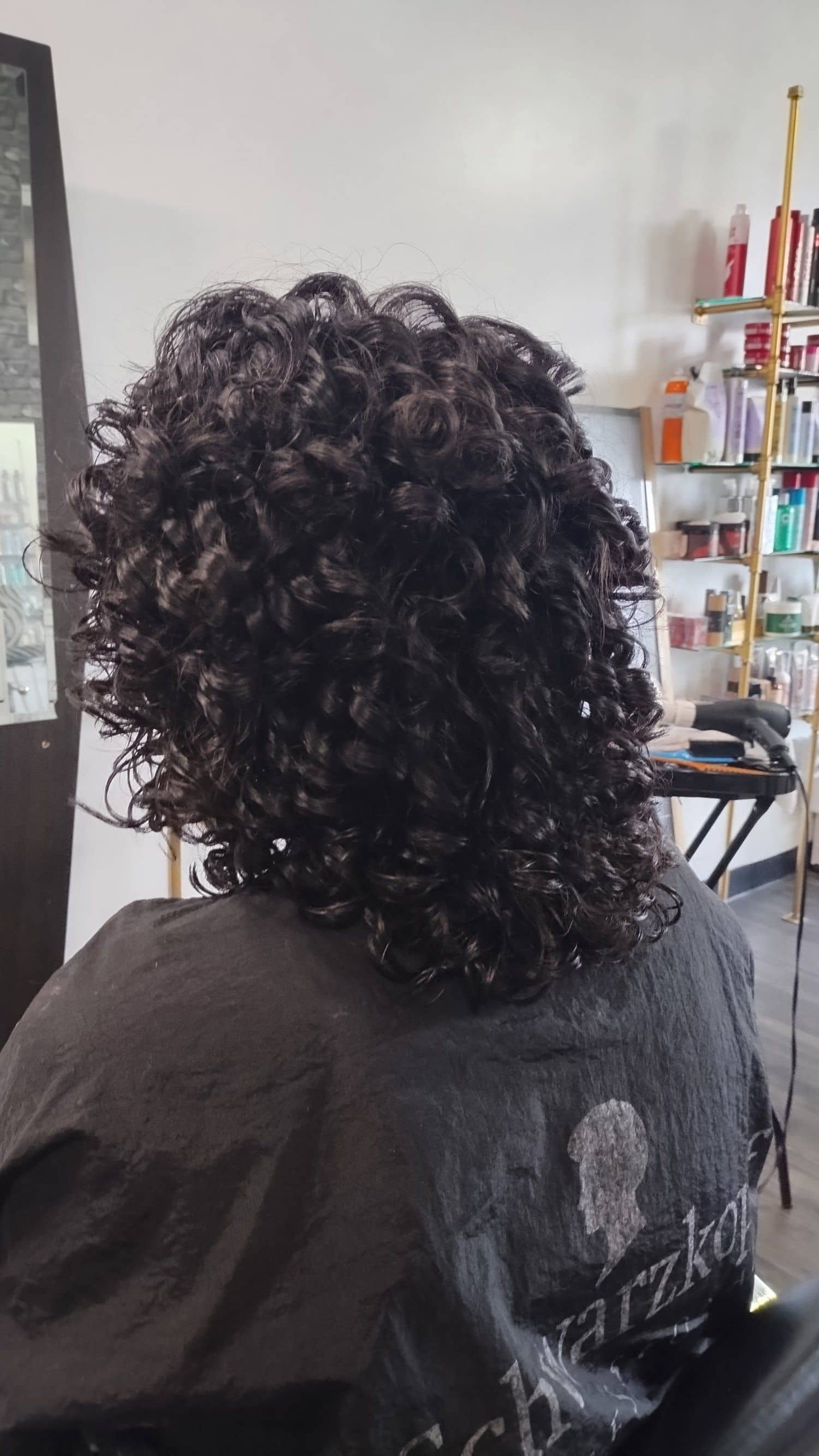 On-location styling from the Mesmerized mobile spa team